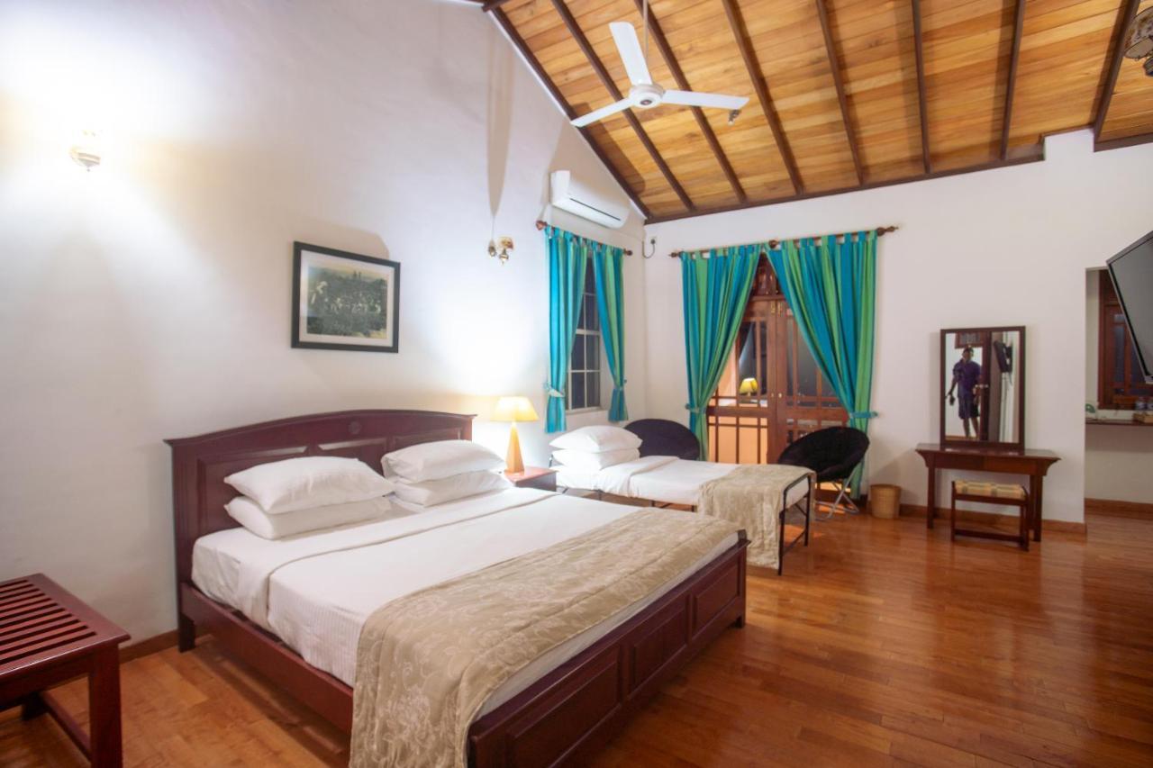The Kandyan Villa Exterior foto